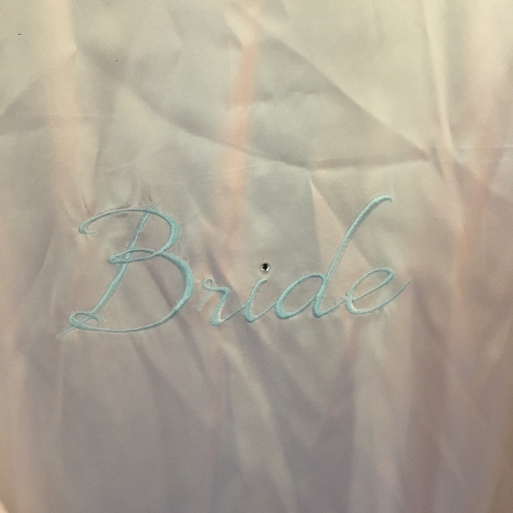 Bridal Silky Robe - Picture 4 of 4